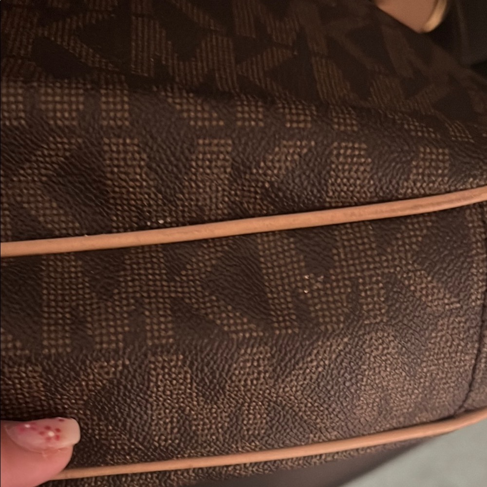 Michael Kors Brown and Tan Shoulder Bag - Picture 10 of 11